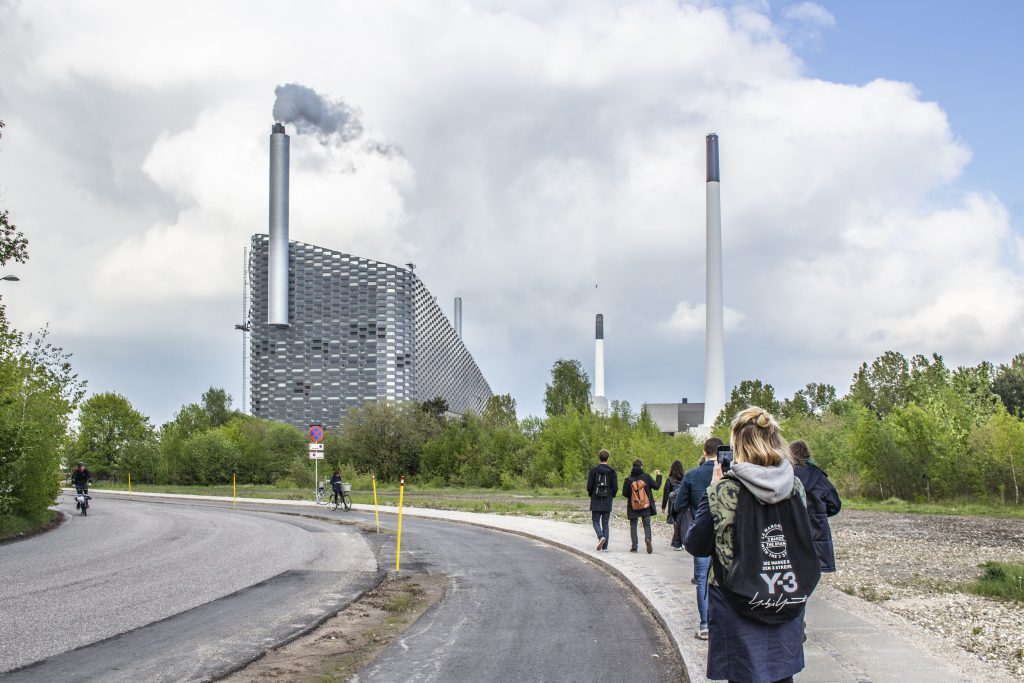 copenhill-amager-bakke-architecture-copenhague